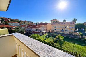 3 LOCALI A SAN LORENZO AL MARE