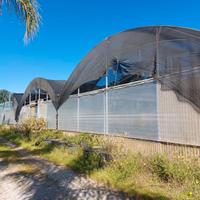 Terreno con capannone e attrezzature