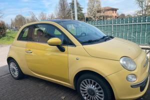 fiat 500 gialla