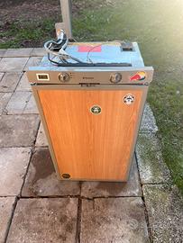 Frigorifero Dometic Trivalente camper