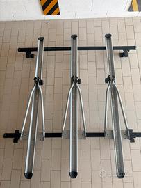Barre con supporti portabici