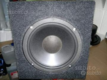 Subwoofer 25 cm bass reflex