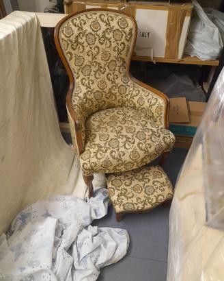 poltroncina poggiapiedi 