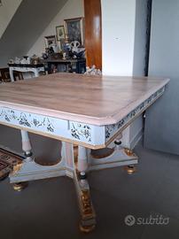 tavolo legno ridipinto