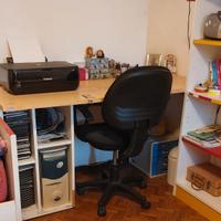 scrivania + libreria