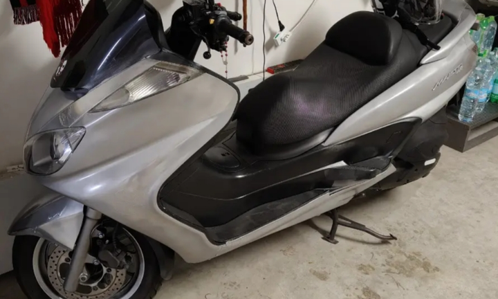 Scooter majesty 400