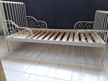 letto singolo (bimbo/a)