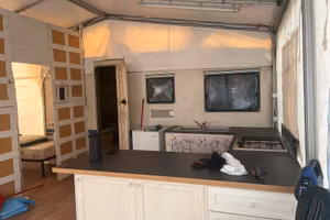 Roulotte stanziale con maxi zona living