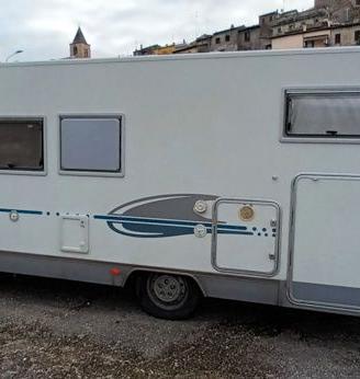 Semintegrale ADRIA 660SL 2.8 JTD