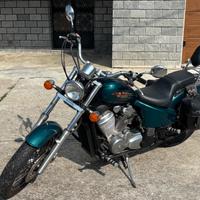 HONDA SHADOW 600