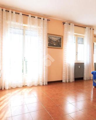 4 LOCALI A GATTINARA
