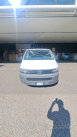 Volkswagen t5 transporter