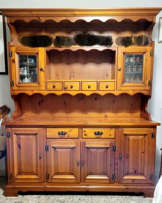 Credenza