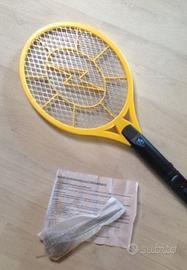 Racchetta acchiappa mosche