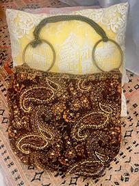 Borsa  con manici ottone bronzato fantasia arabesc