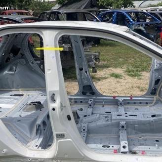 Toyota aygo scocca per taglio lamiera
