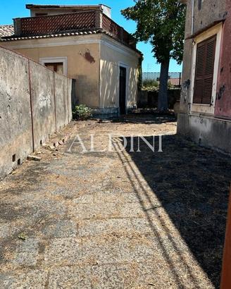 Casale mq.400 cod. p13972