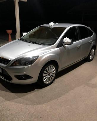 Fari anteriori ford focus 2009