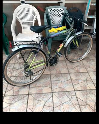 bici MTB da 26 copertone avanti da cambiare 