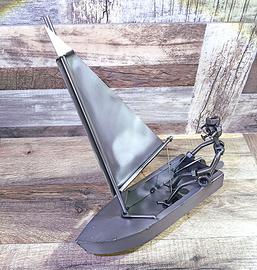 Scultura viti e bulloni BARCA a VELA.