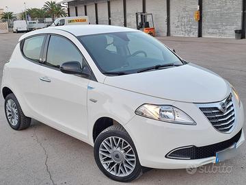 Lancia Ypsilon 0,9 Metano t.air Elefantino ecochic