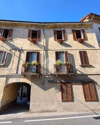 3 LOCALI A VERBANIA