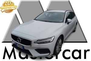 VOLVO V60 V60 2.0 b4 Momentum Business auto - GH