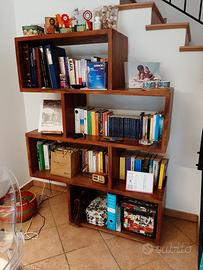 libreria e mobile ingresso