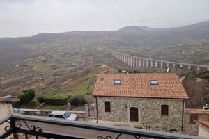 Vista mozzafiato - Casa indipendente con giardino