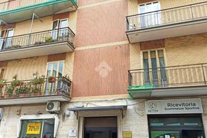 3 LOCALI A MOLA DI BARI