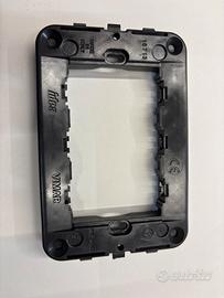 Supporto 3 moduli Vimar Idea