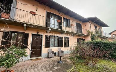 BILOCALE BILIVELLO IN CENTRO CON BOX