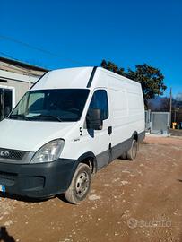 iveco  daily cabinato 2300 tre posti 