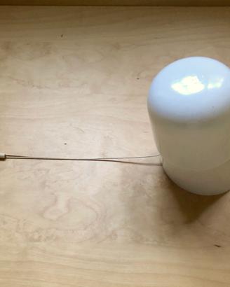 Luce da parete con cordicella per accensione