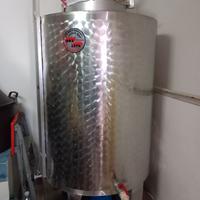 Kit attrezzatura per vino,  cisterna, raspatrice,