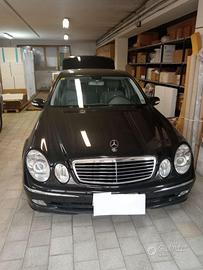 Mercedes E320 Avantgarde full optional impeccabile