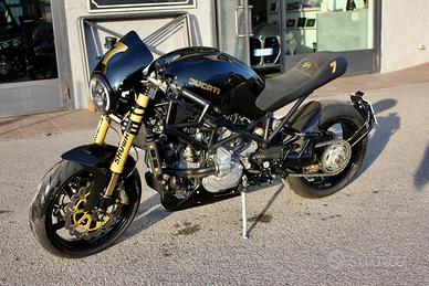 Ducati Monster S4R PARAFANGO CARBONIO PEDANE SPORT