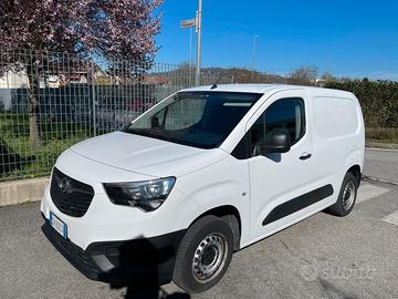 Opel combo 1.5 diesel 2021