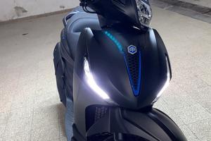 PIAGGIO BEVERLY 400s hpe