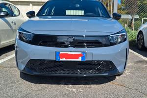 Auto Opel Corsa GS Line