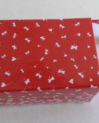 set bijoux (4paia orecchini + collana con cuori)