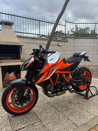 KTM super Duke 1290 r