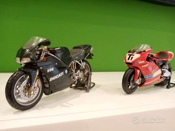 Minichamps Ducati 998 Matrix e Desmosedici