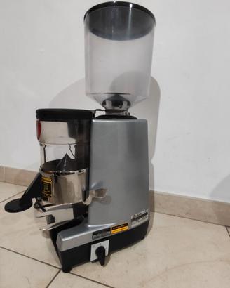 Macina caffè con dosatore