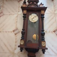 orologio a pendolo d'epoca 