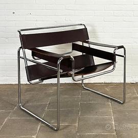 ALIVAR MVSEVM Poltrona Wassily 133 nera