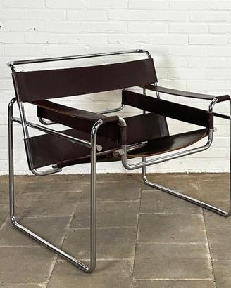 ALIVAR MVSEVM Poltrona Wassily 133 nera