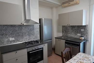 Ristrutturato 1 stanza doppia - bagno privato