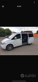 Mercedes Viano Autocarro 6 posti