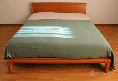 letto matrimoniale (solo struttura)